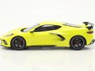 Chevrolet Corvette C8 Stingray Byggeår 2020 accelerate gul metallisk 1:18 TrueScale