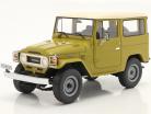 Toyota Land Cruiser FJ40 Año de construcción 1977 mostaza amarilla 1:18 Cult Scale