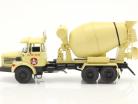 Berliet PMH 12 6x4 Cement mixer year 1969 cream yellow 1:43 Hachette