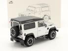 Land Rover Defender 90 Works V8 Byggeår 2018 sølv 1:18 LCD Models