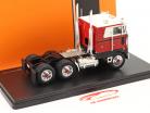 Peterbilt 352 Pacemaker year 1979 red / white 1:43 Ixo