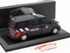 Mini-Bus SPF Polizei Singapur dunkelblau 1:43 Ixo