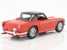 Triumph TR5 Closed Top year 1967-68 red 1:18 Schuco