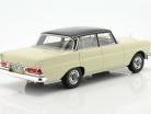 Mercedes-Benz 220SE (W111) Byggeår 1966 fløde hvid / sort 1:18 Cult Scale