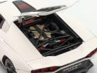 Lamborghini Countach LPI 800-4 建设年份 2022 白色的 1:18 Maisto