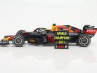 Max Verstappen Red Bull RB16B #33 vinder Abu Dhabi formel 1 Verdensmester 2021 1:18 Minichamps