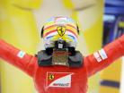 Fernando Alonso driver figure formula one 2012 standing finger 1:18 TopMo