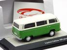 大众T2b的母线L柔和的白色 - 绿色针叶林1:43 PremiumClassiXXs