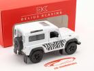 Set: Bestil Landy forever & Land Rover Defender hvid / sort 1:38 Welly