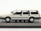 Volvo 740 GL Break Baujahr 1986 weiß 1:43 Minichamps
