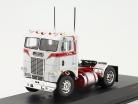 Freightliner COE Bouwjaar 1976 Wit / rood 1:43 Ixo