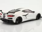 Chevrolet Corvette C8 Z06 建設年 2023 北極の白 1:18 TrueScale