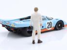 70 年 レーサー フィギュア とともに ヘルメット で インクルード 手 1:18 FigurenManufaktur
