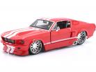 Ford Mustang GT 5.0 year 1967 red 1:24 Maisto