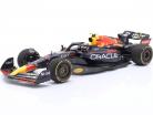 S. Perez Red Bull RB18 #11 Winner Singapore GP Formula 1 2022 1:18 Minichamps