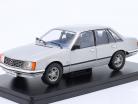 Opel Senator 3.0 E année de construction 1978 argent 1:24 Hachette