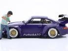 RWB-Legende Akira Nakai San Figur #3 mit Bohrmaschine 1:18 American Diorama