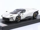 Ferrari Daytona SP3 Byggeår 2021 perlehvid 1:43 LookSmart
