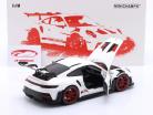 Porsche 911 (992) GT3 RS Byggeår 2022 hvid / Rød fælge 1:18 Minichamps