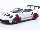 Porsche 911 (992) GT3 RS Byggeår 2022 hvid / Rød fælge 1:18 Minichamps