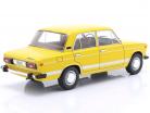 Lada 1600 LS Byggeår 1976 gul 1:24 WhiteBox
