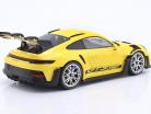 Porsche 911 (992) GT3 RS Año de construcción 2023 amarillo / plata llantas 1:18 Minichamps