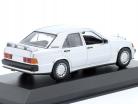 Mercedes-Benz 190E 2.3 (W201) Anno di costruzione 1984 argento brillante 1:43 Minichamps