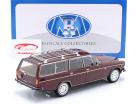 Volvo 165 Station Wagon dark red 1:18 Radscale Models