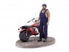 Motozodiaco Tuareg 1972 с фигура Bud Spencer 1:12 Infinite Statue