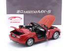 Mazda MX-5 Byggeår 2005-2015) rød 1:18 Paudi
