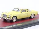 Studebaker Power Hawk Bouwjaar 1956 geel 1:43 Matrix
