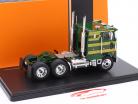 Peterbilt 352 Pacemaker Sattelzugmaschine Baujahr 1979 grün / gold 1:43 Ixo