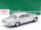 Rolls Royce Silver Shadow Byggeår 1975 sølv metallisk 1:18 Cult Scale