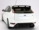 Ford Focus RS 2010 white 1:18 Minichamps