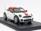迷你跑车建于2012白色与红色条纹1:43星火