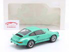 Porsche 911 Carrera 3.0 RSR IROC Ano de construção 1974 verde menta 1:18 Solido