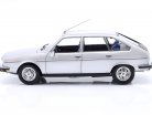 Renault 30 TX Année de construction 1979 argent 1:18 Norev