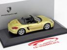 ポルシェボクスターゴールドメタリック午前1時43スパーク