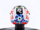Yuki Tsunoda #22 Oracle Red Bull Racing Team formule 1 2025 helm 1:5 Spark