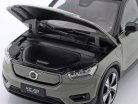 Volvo XC40 Recharge 建造年份 2022 灰绿色 金属 1:18 Paudi