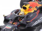 M. Verstappen Red Bull RB18 #1 ganador Abu Dhabi GP fórmula 1 2022 1:18 Minichamps
