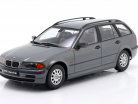 BMW Serie 3 E46 Touring Año de construcción 1999 gris metálico 1:18 KK-Scale