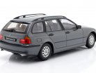 BMW Serie 3 E46 Touring Año de construcción 1999 gris metálico 1:18 KK-Scale