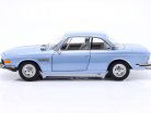 BMW 3.0 CSi (E9) mit Alufelgen Baujahr 1971 hellblau metallic 1:12 KK-Scale