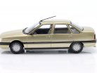 Renault 21 Année de construction 1986 beige 1:24 WhiteBox