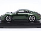 Porsche 911 (992.2) GT3 Touring Anno di costruzione 2025 verde quercia metallico 1:12 Spark