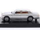 Rolls-Royce Silver Seraph Baujahr 1998 - 2002 perlsilber 1:43 Matrix
