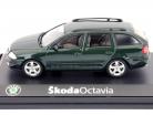 シュコダオクタビアコンビイヤー2004グリーン1時43完成モデル
