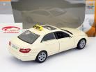 奔驰E级出租车1:18麦斯托