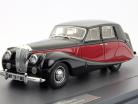 Daimler DB 18 Hooper Empress черный / красный 1:43 Matrix